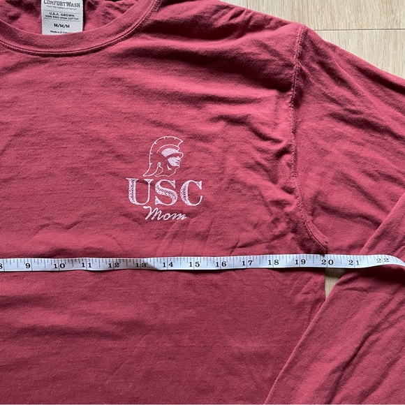 University of Southern California USC Mom long sleeve shirt, size medium - Picture 3 of 7